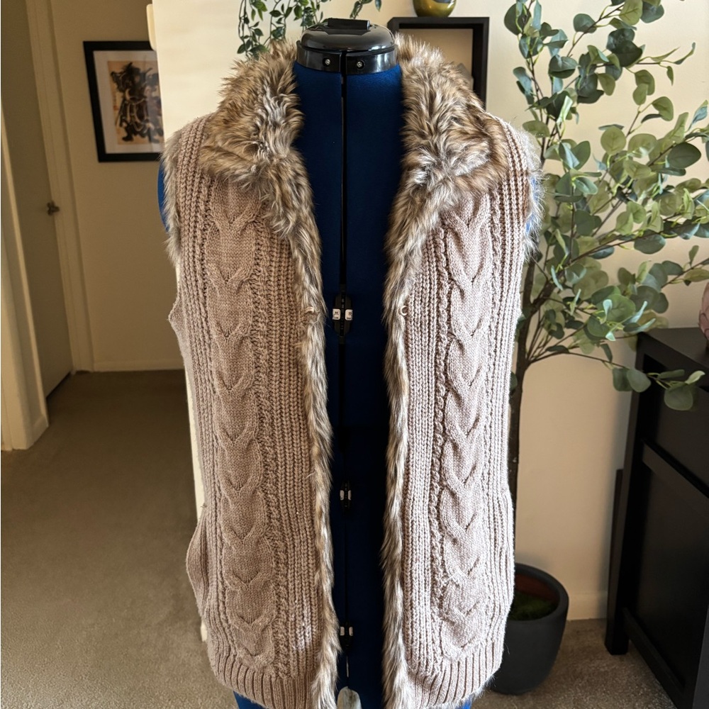 HOST PIC! Faux Fur Reversible Knit Brown Vest